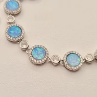 Ezüst opál és cirkónia köves karkötő