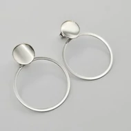 Ezüst modern fülbevaló