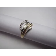 Sárga-fehér arany vésett gyűrű