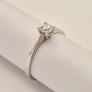 Fehér arany cirkónia köves gyűrű