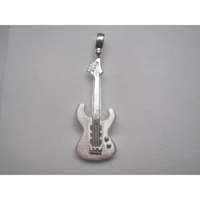 Ezüst elektromos gitár medál