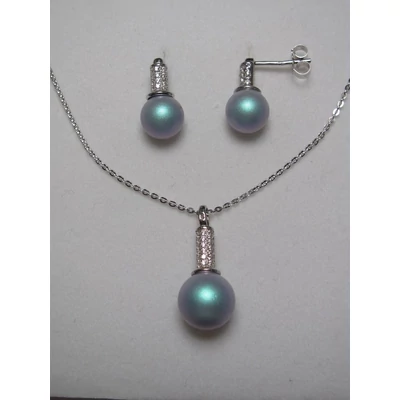 Ezüst swarovski fülbevaló, medál és lánc szett