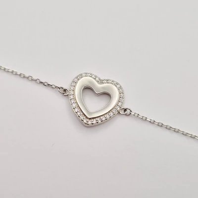 Ezüst cirkónia köves szív karkötő