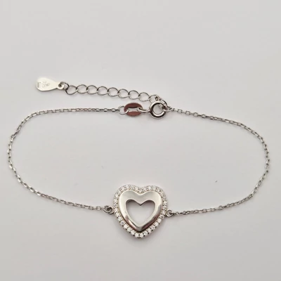 Ezüst cirkónia köves szív karkötő