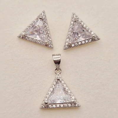 Ezüst cirkónia köves medál és fülbevaló