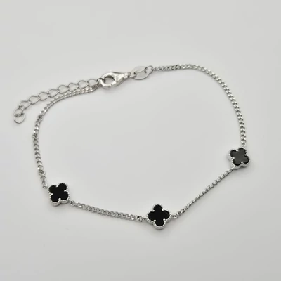 Ezüst divatos karkötő ónixal