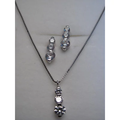 Swarovski köves fehérarany szett