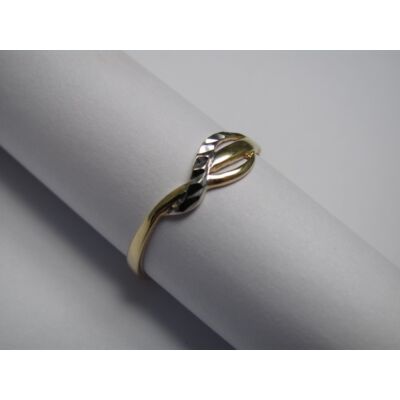 Sárga-fehér arany vésett gyűrű