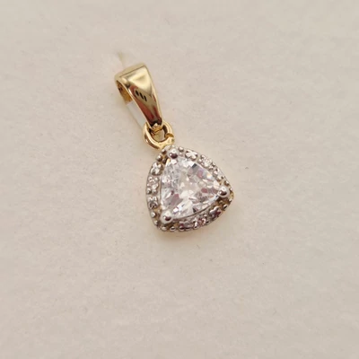 Sárga arany cirkónia köves medál