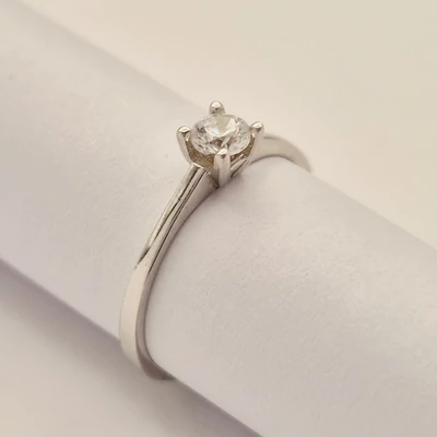 Fehér arany cirkónia köves gyűrű